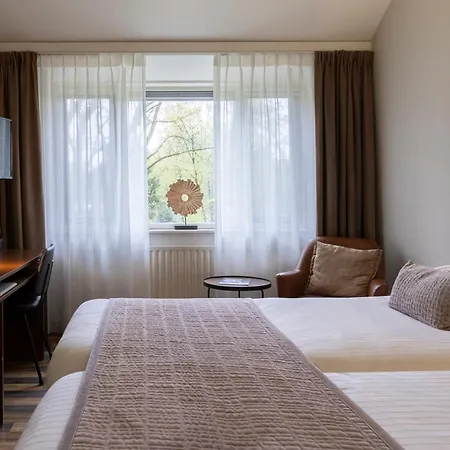 Hotel 50|50 Belmont Ede